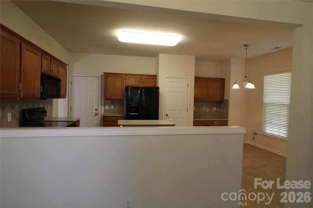 11103 Cypress View Drive - Photo 8
