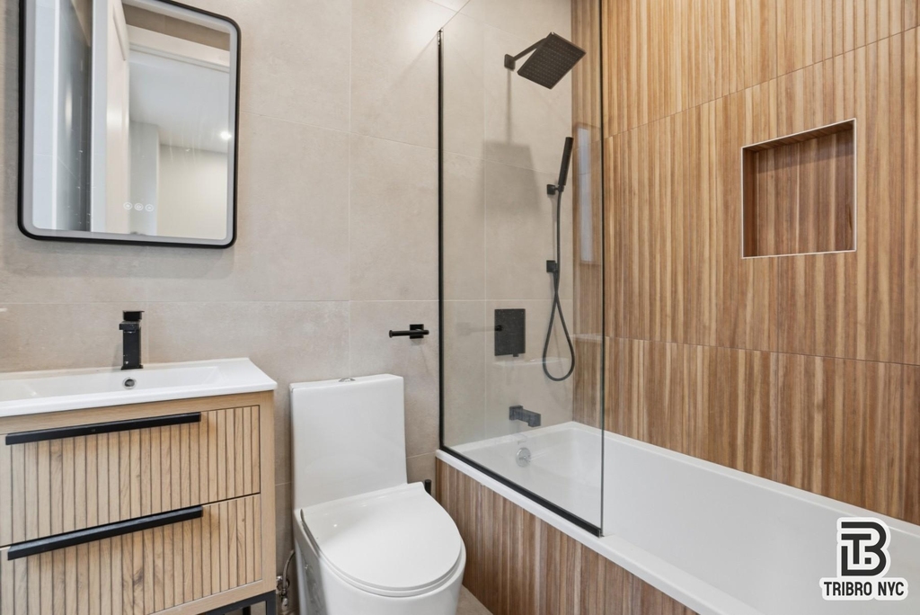92 Manhattan Avenue - Photo 7