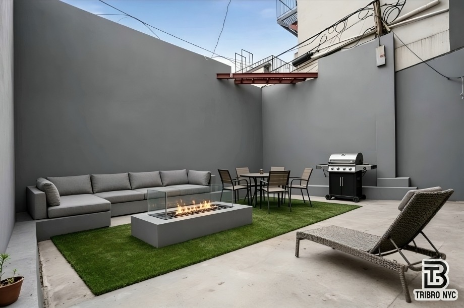92 Manhattan Avenue - Photo 2