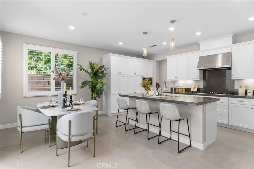 41 Savannah Court - Photo 7