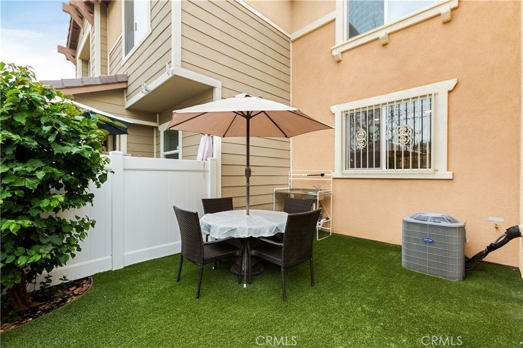 7866 Marbil - Photo 1