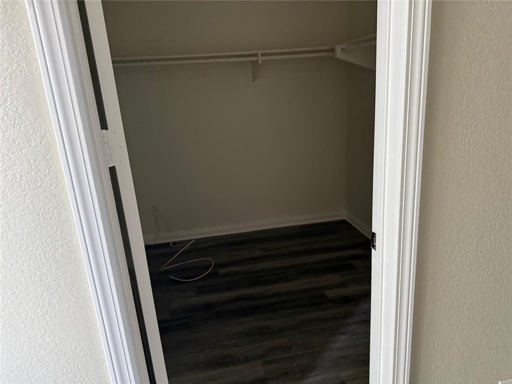 1742 Edmon - Photo 10