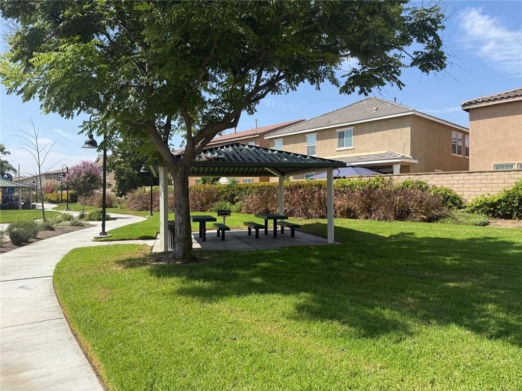 1742 Edmon - Photo 28