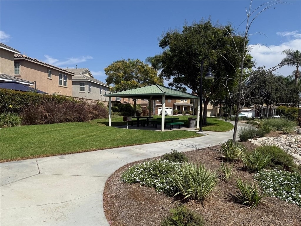 1742 Edmon - Photo 33