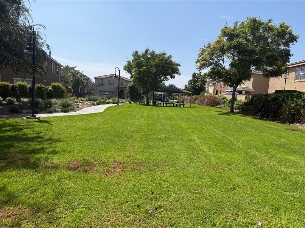 1742 Edmon - Photo 27