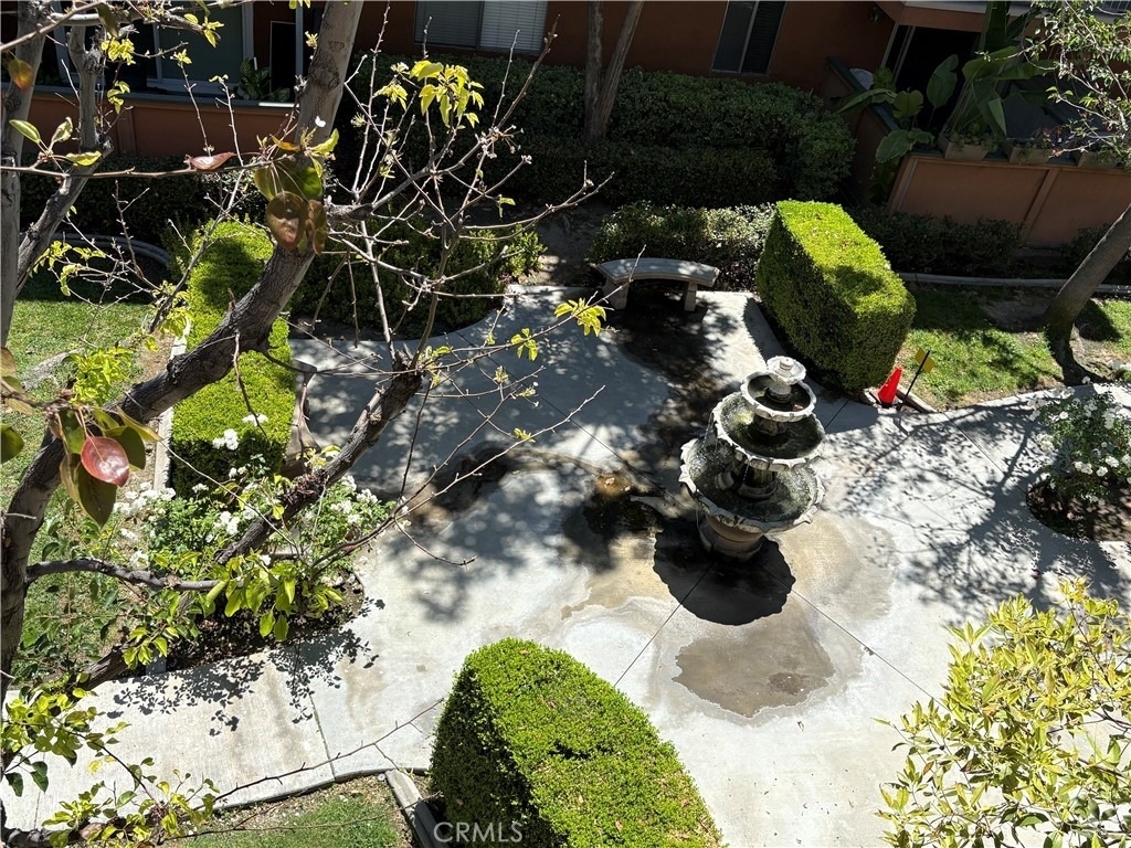 400 N Acacia - Photo 24