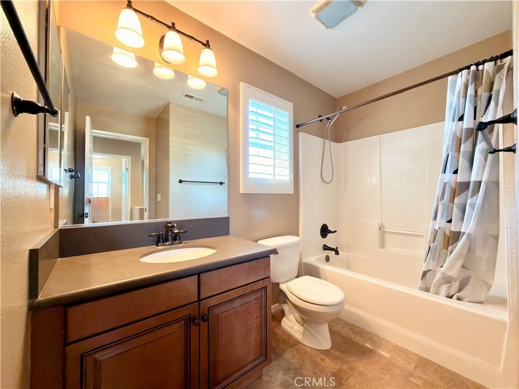 4140 Garvey Way - Photo 32