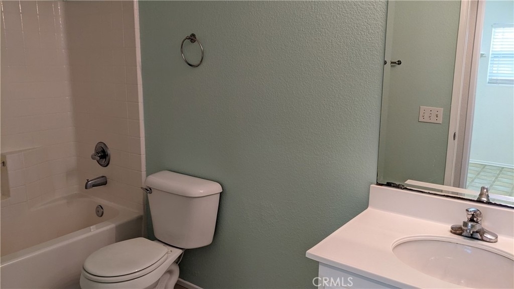 31941 Honeysuckle Court - Photo 16