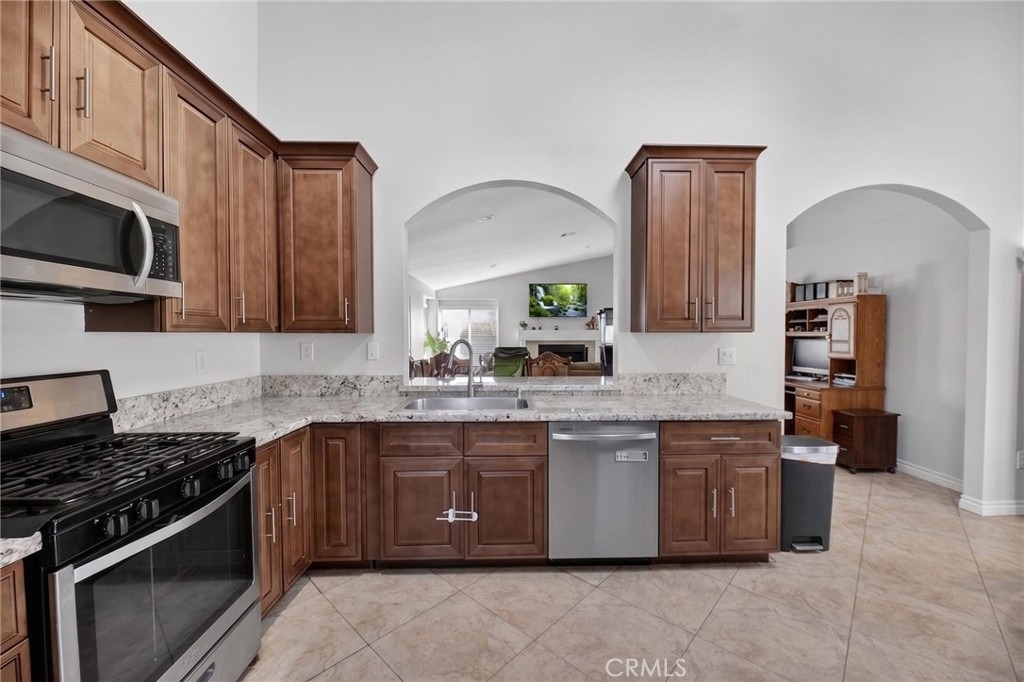 39427 Canyon Rim - Photo 8