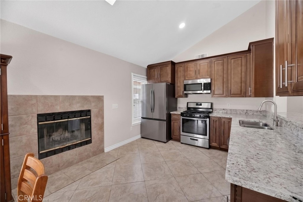 39427 Canyon Rim - Photo 7