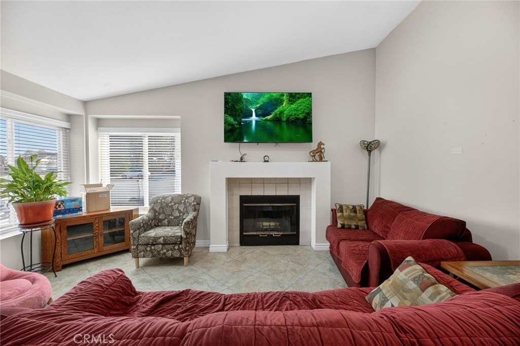 39427 Canyon Rim - Photo 2