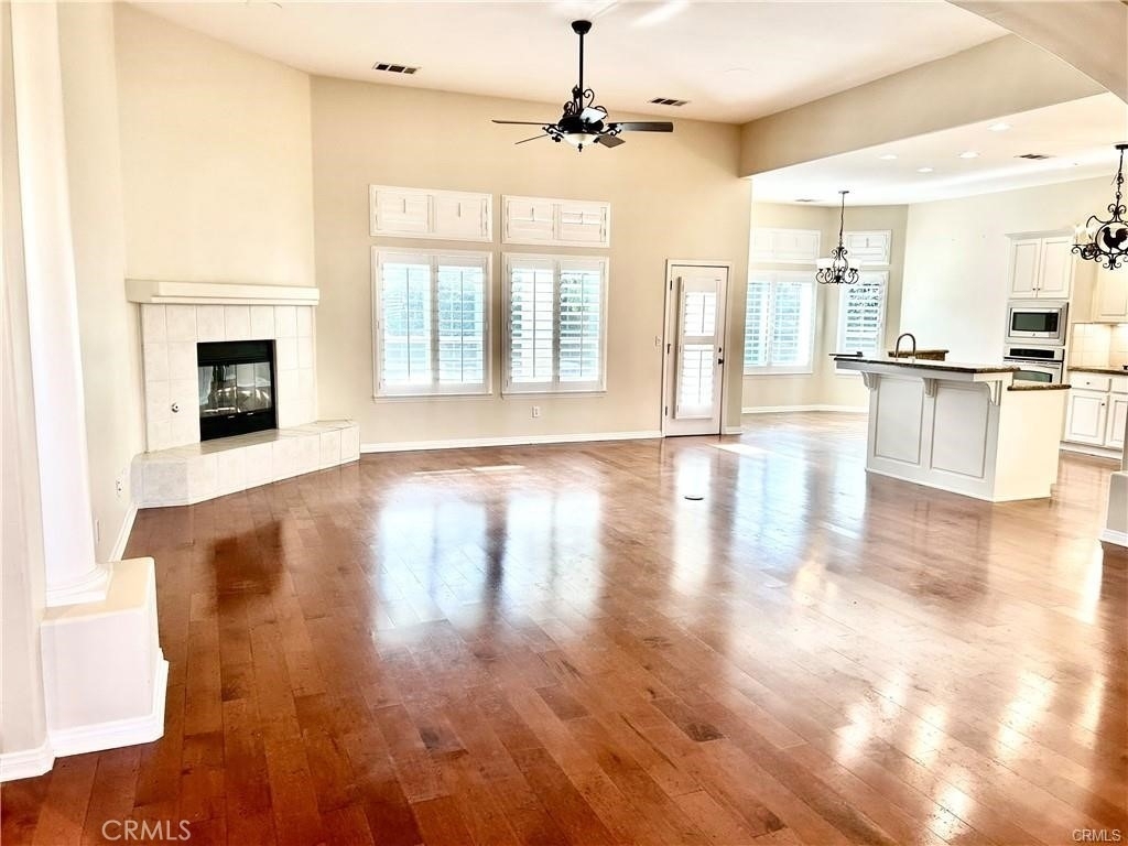 10803 Whitburn Street - Photo 9
