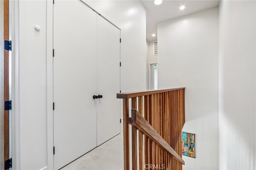8504 Outland View Drive - Photo 18