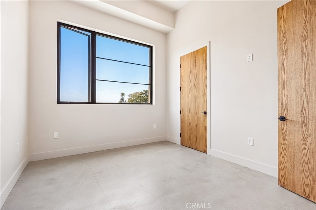 8504 Outland View Drive - Photo 24