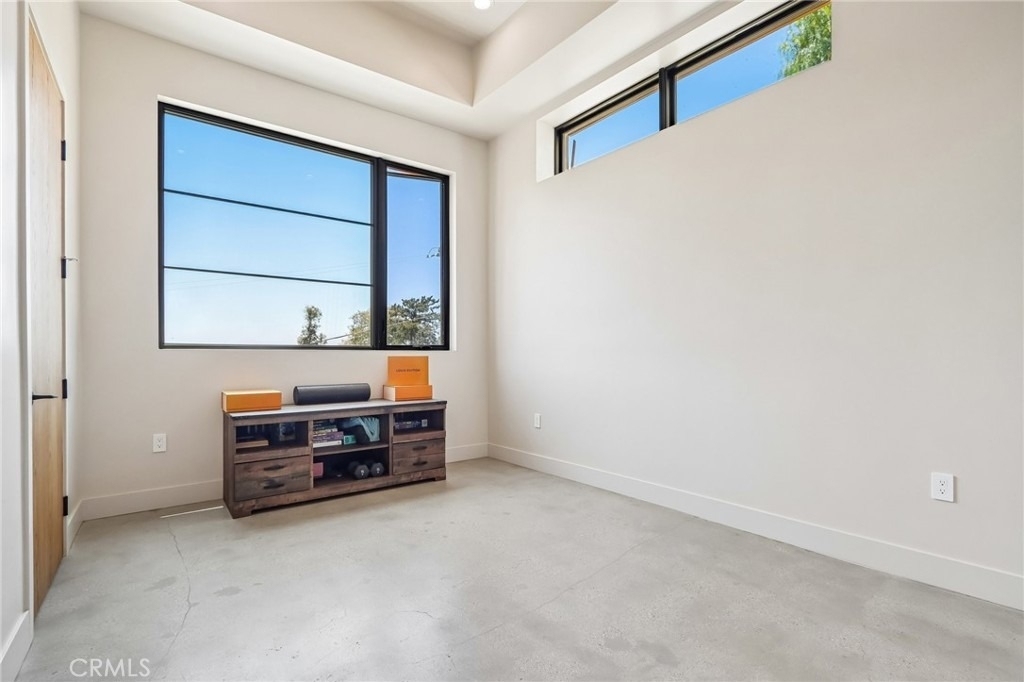 8504 Outland View Drive - Photo 28