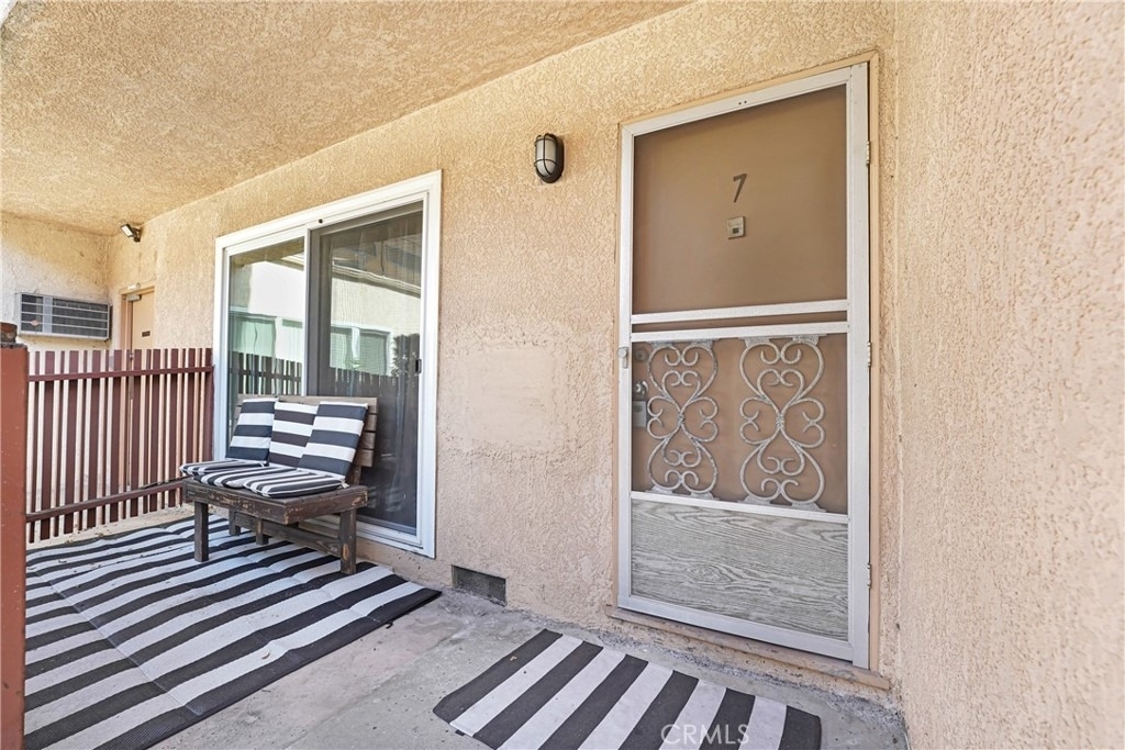 5232 Corteen Place - Photo 3