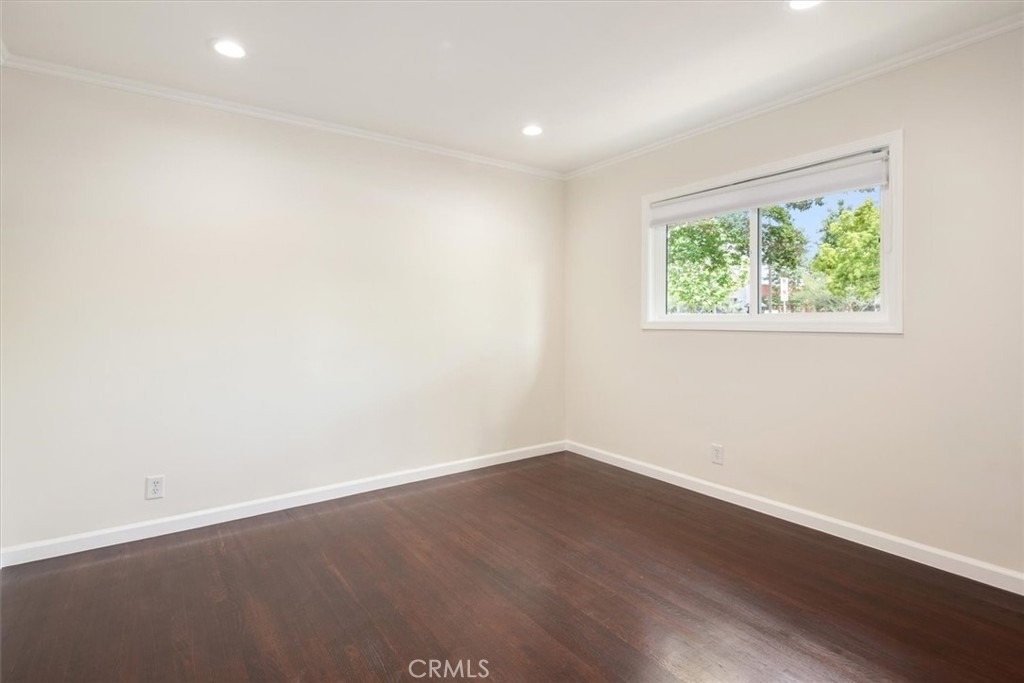 5857 Willis Avenue - Photo 17