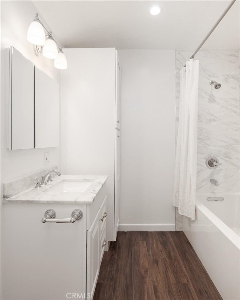 5857 Willis Avenue - Photo 13