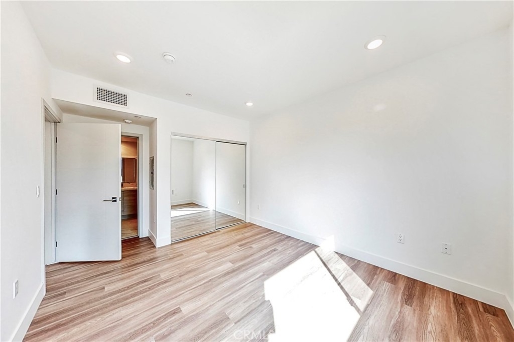 1482 S Sherbourne Drive - Photo 25