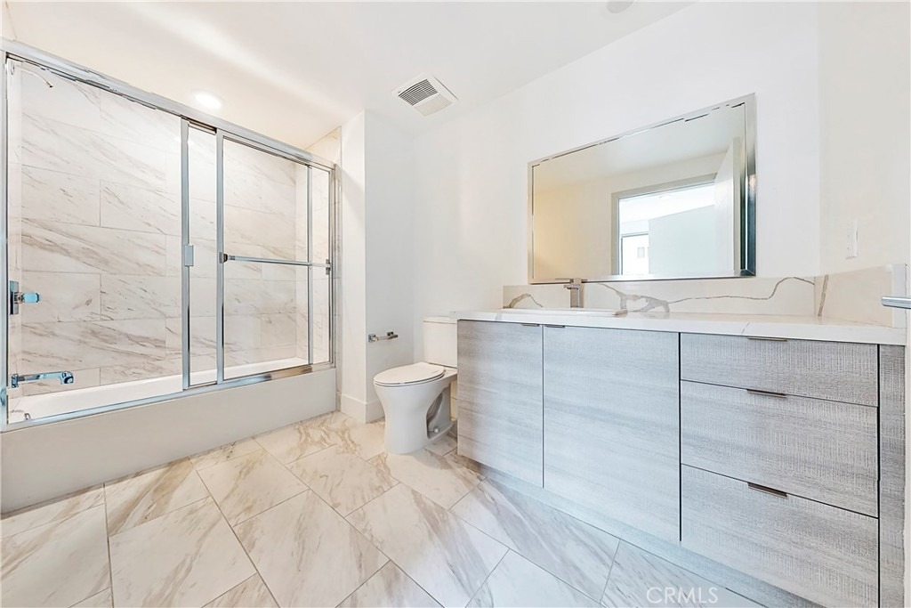 1482 S Sherbourne Drive - Photo 19