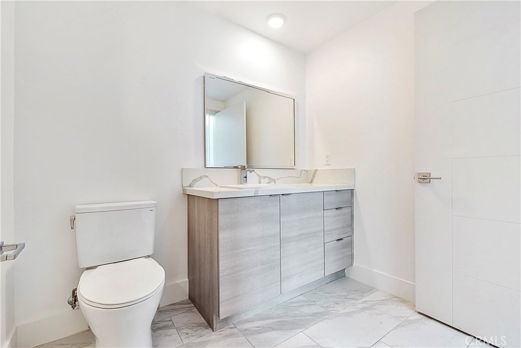 1482 S Sherbourne Drive - Photo 20