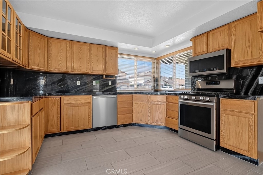 1724 Hilliard Avenue - Photo 6