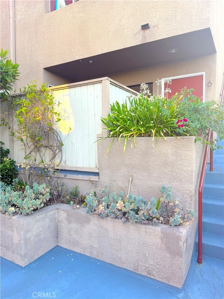 6665 Franklin Avenue - Photo 25