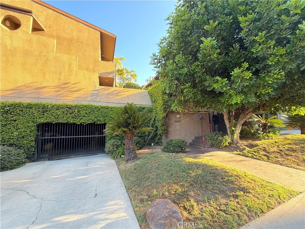 6665 Franklin Avenue - Photo 30