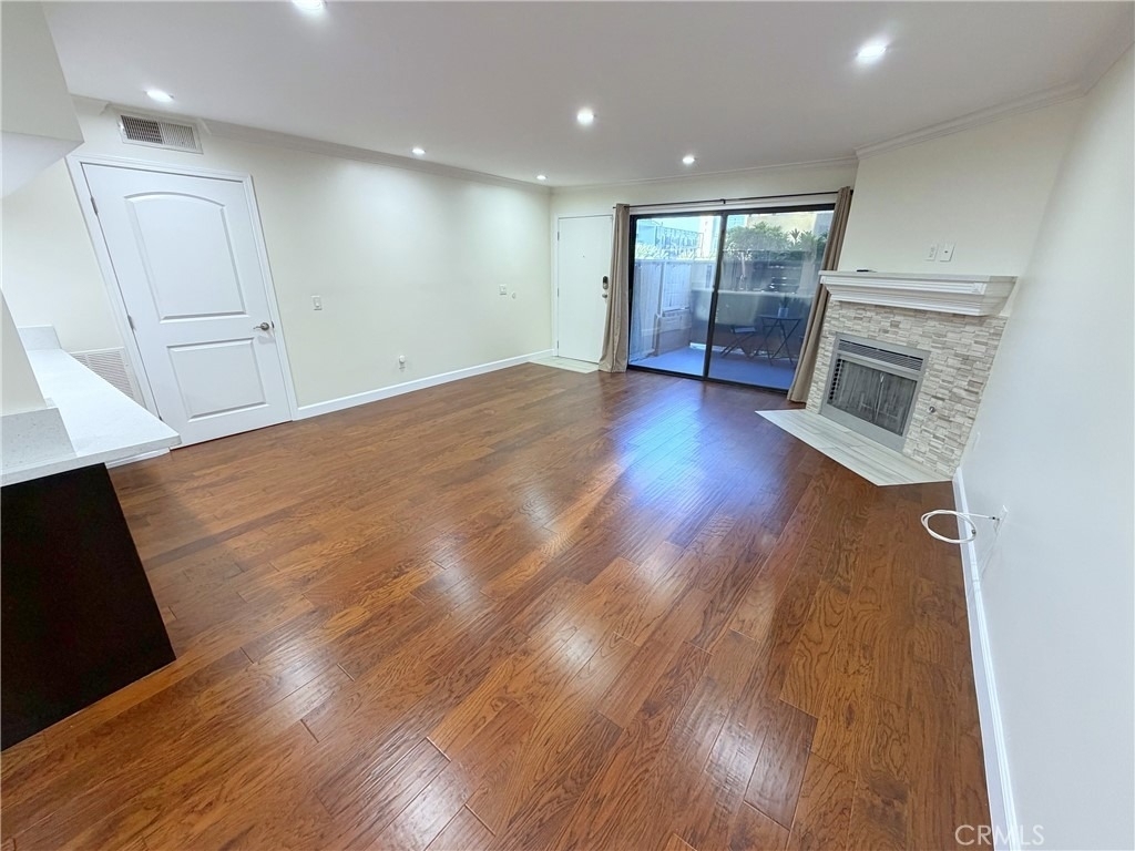 6665 Franklin Avenue - Photo 1