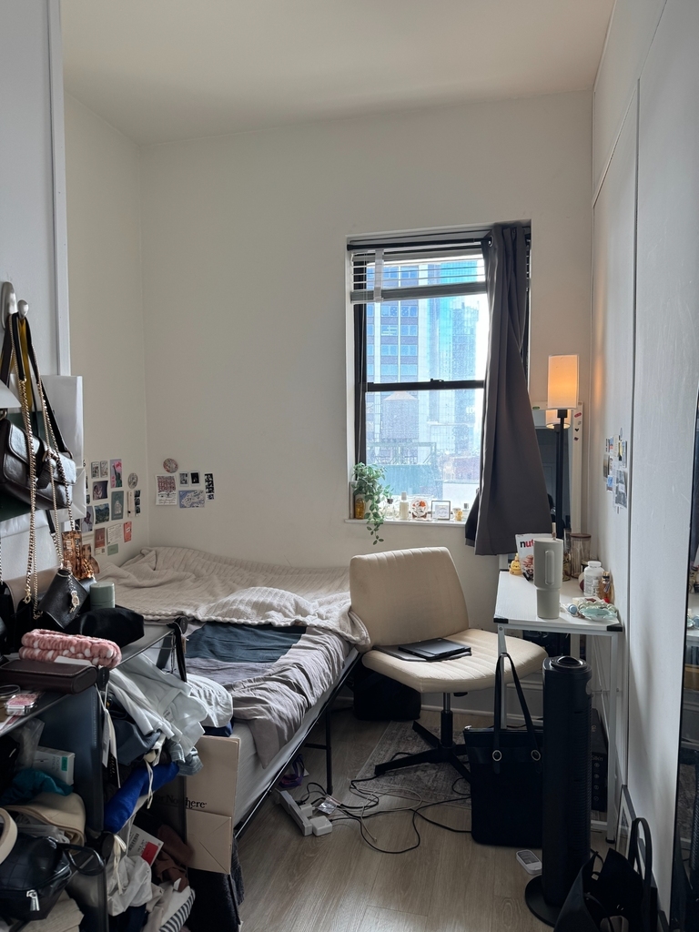 50 West 34th Street - Photo 1