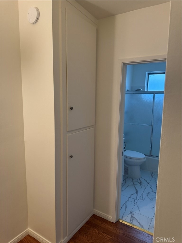 1164 Irving Avenue - Photo 21