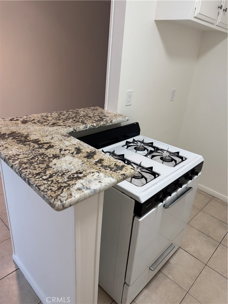 1164 Irving Avenue - Photo 6