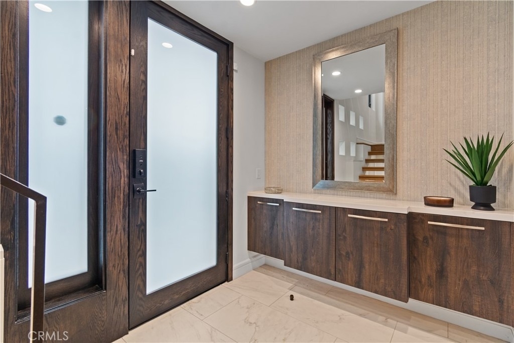 802 Bard Street - Photo 30