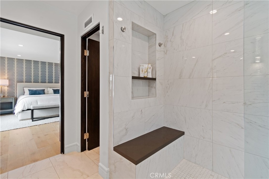 802 Bard Street - Photo 16