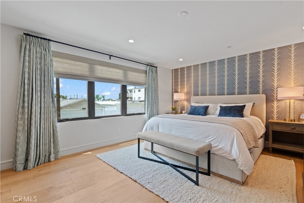 802 Bard Street - Photo 13