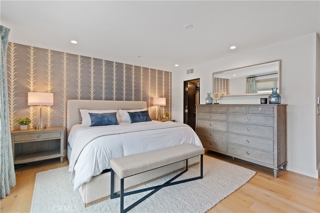 802 Bard Street - Photo 14
