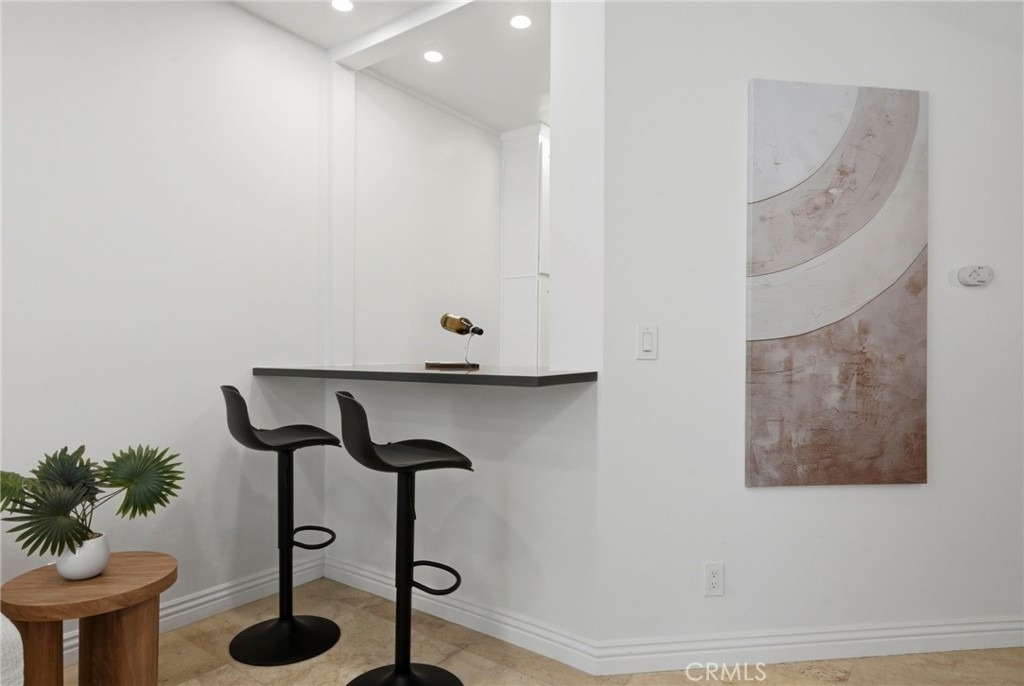 120 S Crescent - Photo 7