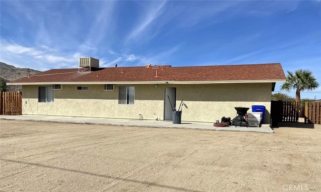 6663 Manzanita Avenue - Photo 16