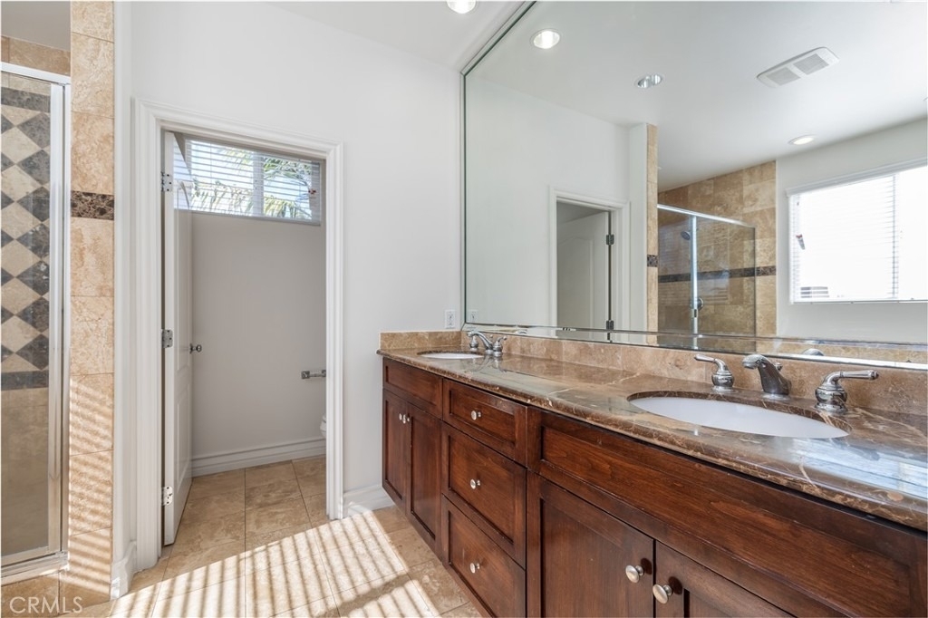 2402 Ives Lane - Photo 21