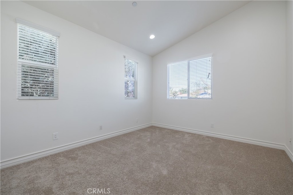 2402 Ives Lane - Photo 28
