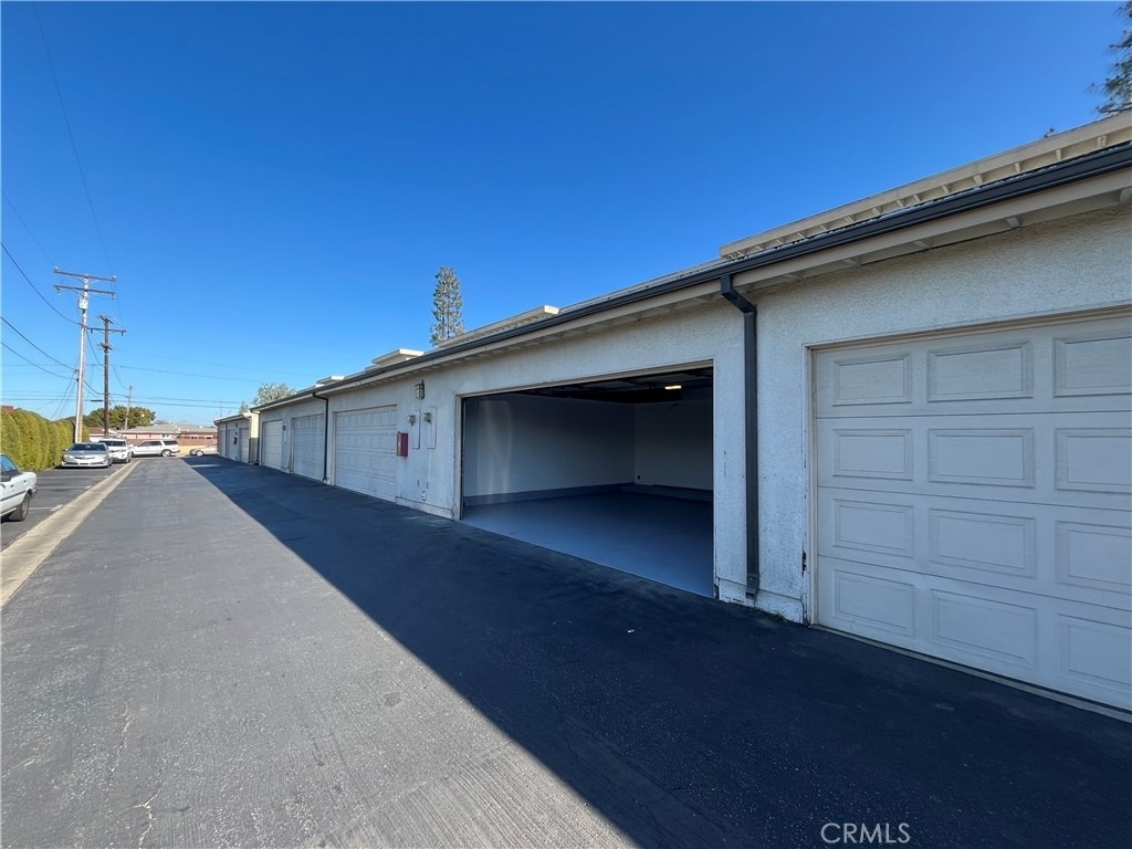 25205 Cypress Street - Photo 20