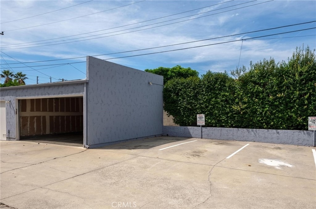1229 W 223rd - Photo 25