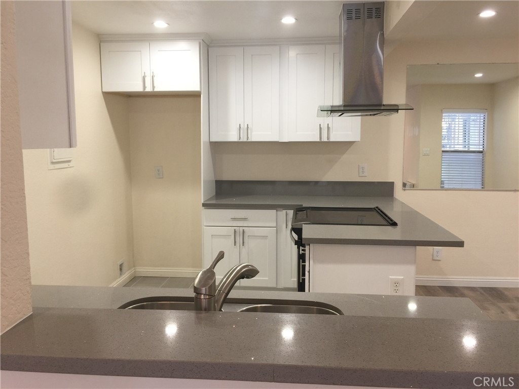 1345 Cabrillo Park - Photo 3
