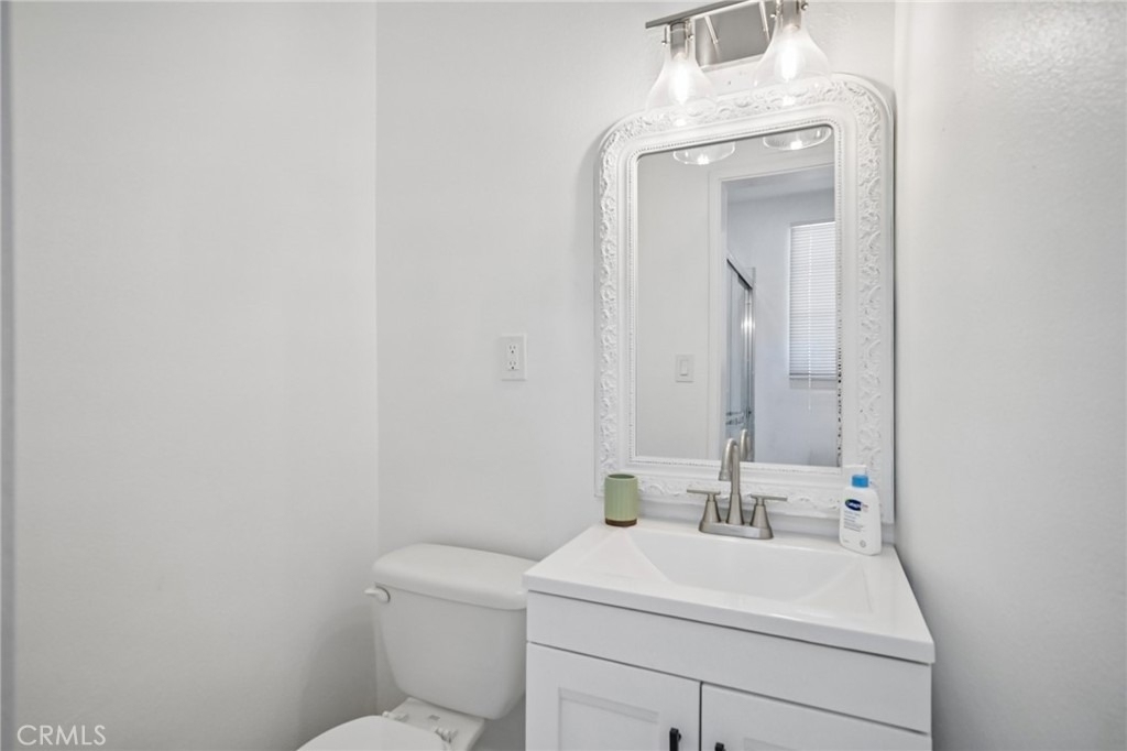 1112 E Avenue J4 - Photo 15