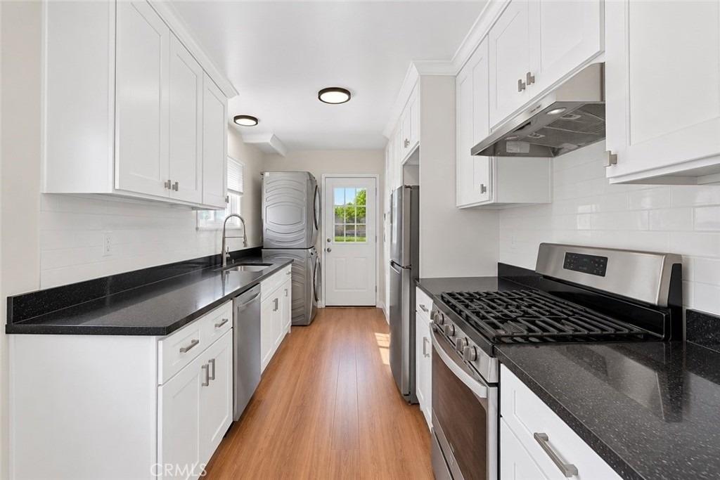 15660 Lambert Road - Photo 10