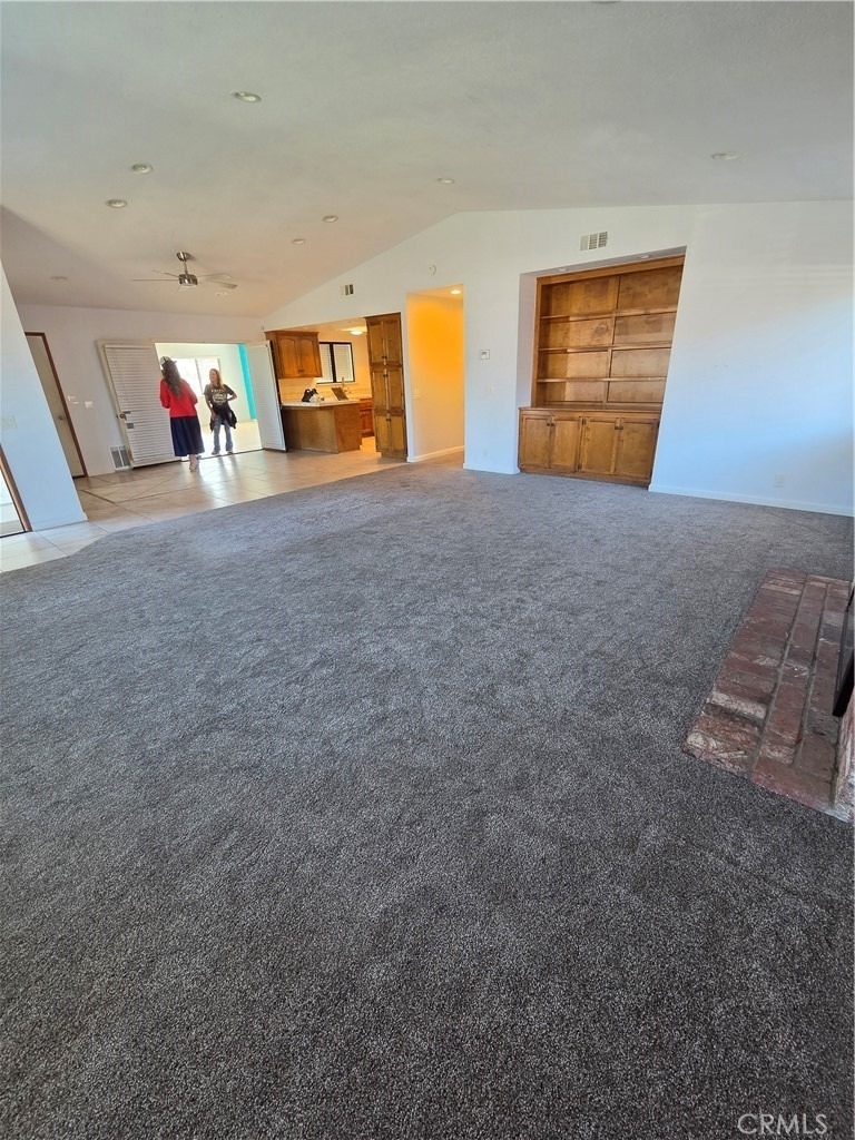 696 Tilia Street - Photo 2