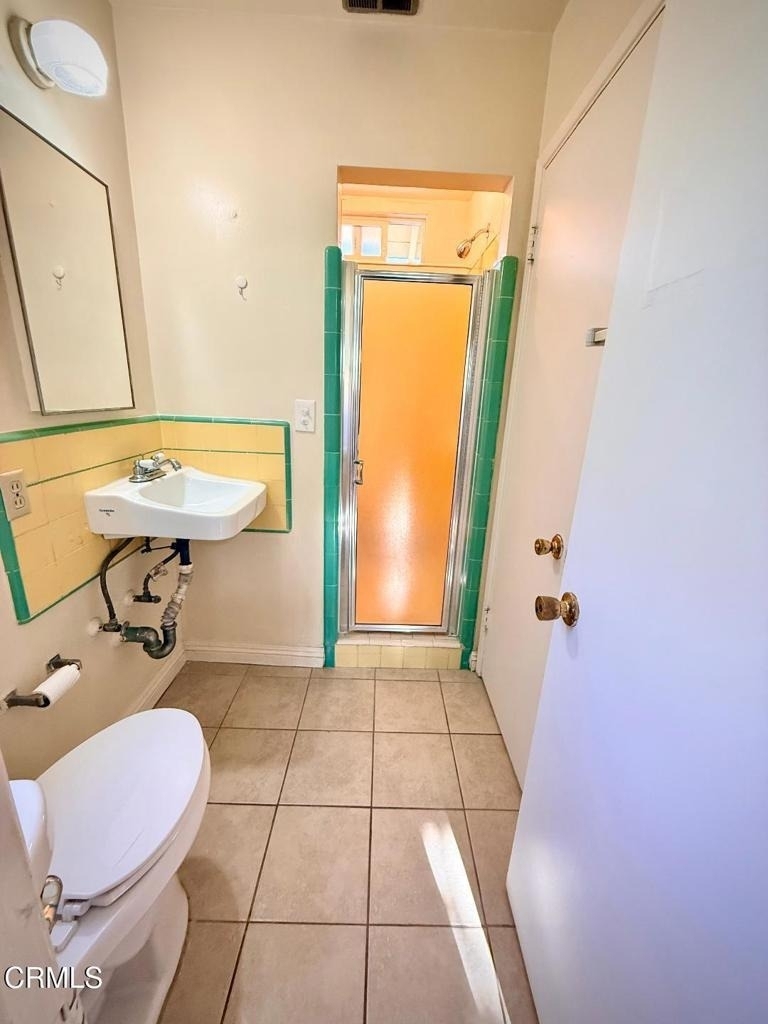9721 Emperor Avenue - Photo 25