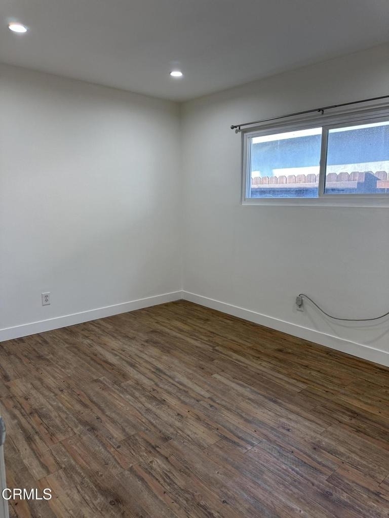 424 N Craig Avenue - Photo 11