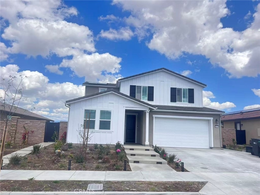 18337 Matilija - Photo 0