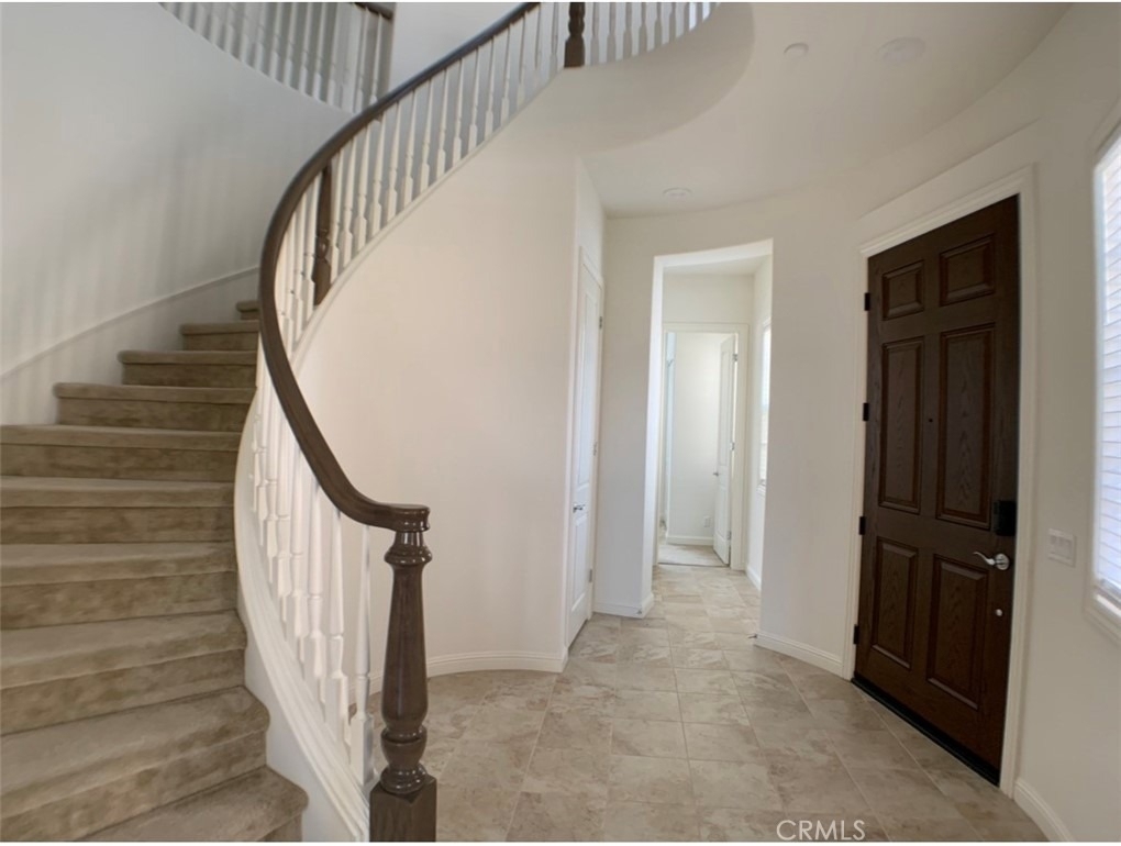 58 Acadia Court - Photo 2